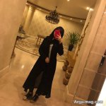 Photo-pose-in-the-mirror-24.jpg