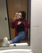 Photo-pose-in-the-mirror-27.jpg