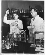 Gerty_Theresa_Radnitz_Cori_(1896-1957)_and_Carl_Ferdinand_Cori.jpg