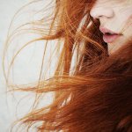 عکس-دختر-مو-بلند-تصویر-زمینه.jpg