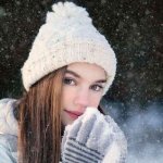 girl-snow-8-e1579984006880.jpg
