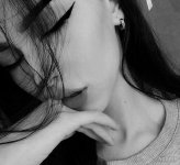 nody-عکس-پروفایل-دخترانه-غمگین-سیاه-سفید-1666894210.jpg