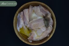 افزودن-ادویه-به-فیله.jpg