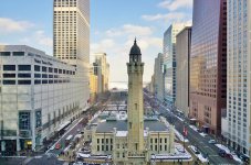 chicago_water_tower.jpg