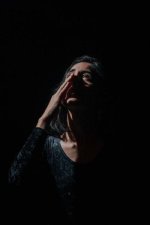 جدیدترین-پروفایل-غمگین-با-متن-احساسی-+-عکس-غمگین-بدون-متن.jpg