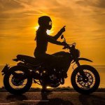 Profile-picture-of-a-motorcyclist-25.jpg