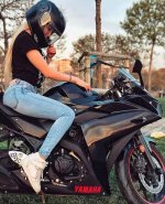 Profile-picture-of-a-motorcyclist-19.jpg