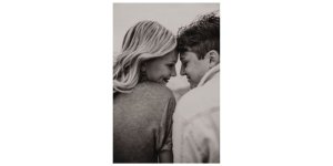 8.Couple-Poses.jpg