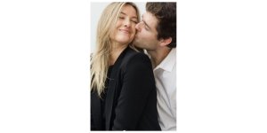 17.Couple-Poses.jpg