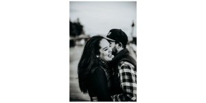 35.Couple-Poses.jpg