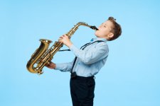 is-my-child-ready-for-saxophone-lessons-344903-orgy22N2.jpg