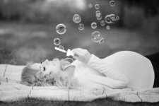ژست-عکس-بارداری-چندماهمه-33.jpg