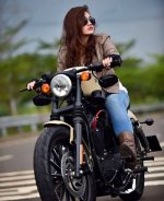 Profile-picture-of-a-motorcyclist-24.jpg