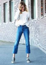 مدل-شلوار-جین-بوت_کات-Bootcut-.jpg
