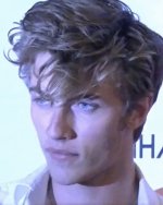 Lucky_blue_smith_2019_2.jpg