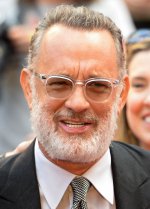 800px-Tom_Hanks_TIFF_2019.jpg
