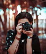 Photo-pose-with-camera-33.jpg
