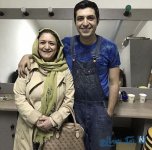ashkan-khatibi-and-his-mother-4.jpg
