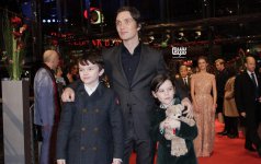 Cillian-Murphy-and-his-childs.JPG