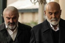 بیوگرافی-جمشید-هاشم-پور-4.jpg