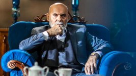 جمشید+هاشم+پور (2).jpg
