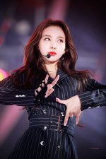nayeon-44.jpg
