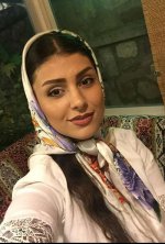 lale-marzban-biography23-400x592.jpg