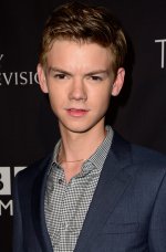 thomas-brodie-sangster.jpg
