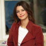 1640862207_405_بیوگرافی-عکس-از-اینستاگرام-برن-ساتBeren-Saat-2017.jpg