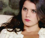b53c9009-ea7b-4afa-b20d-Beren-Saat.jpg