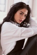 Demet-Ozdemir-21-600x900.jpg
