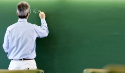 teacher-3.jpg